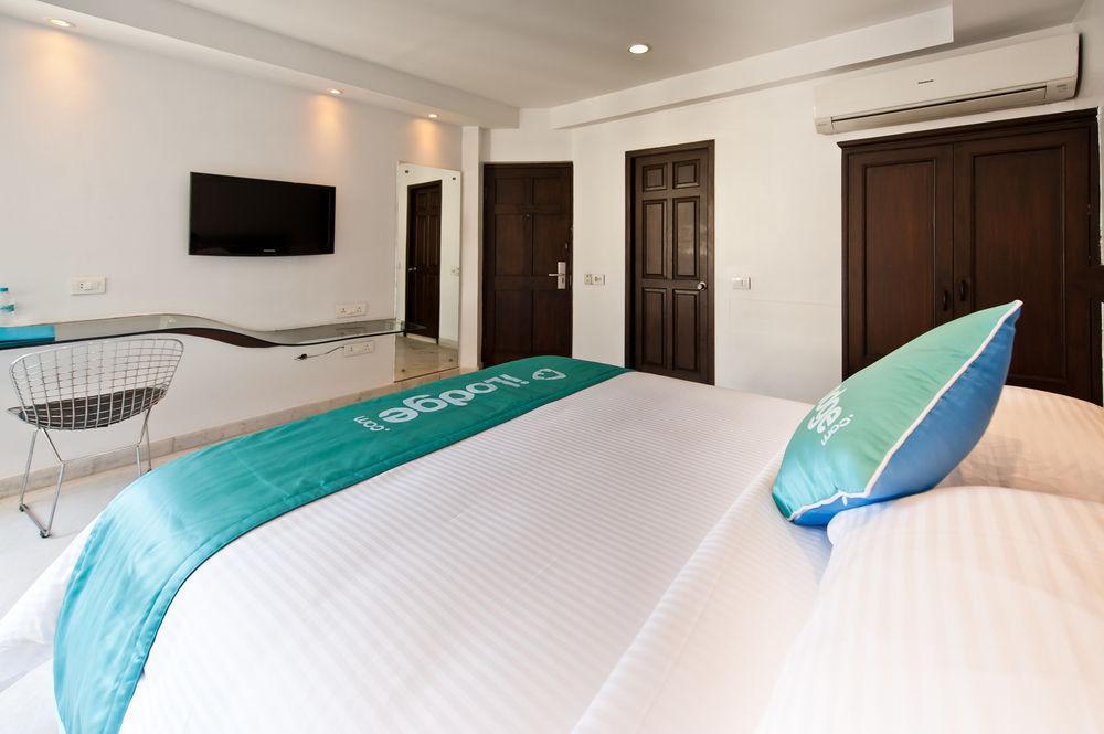 Hotel Paraag Бангалор Екстериор снимка